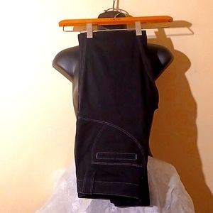 Development,black ,skinny jean, with white stiching.Sz.6